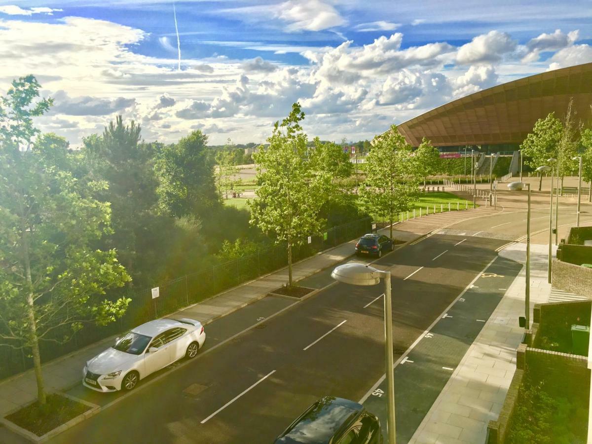 2-Bedrooms Modern Apartment Next To Velodrome, Lounge, Balcony, Parking, Abba Λονδίνο Εξωτερικό φωτογραφία