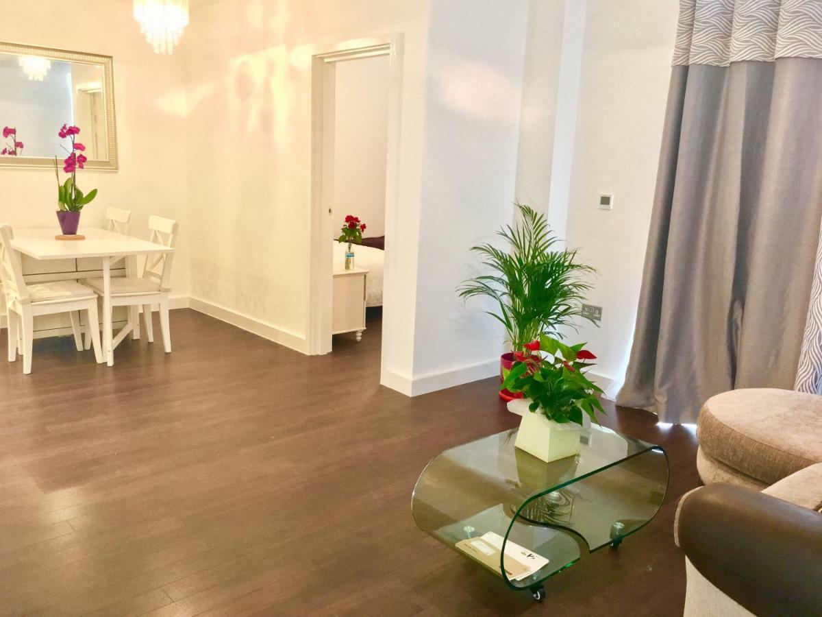 2-Bedrooms Modern Apartment Next To Velodrome, Lounge, Balcony, Parking, Abba Λονδίνο Εξωτερικό φωτογραφία