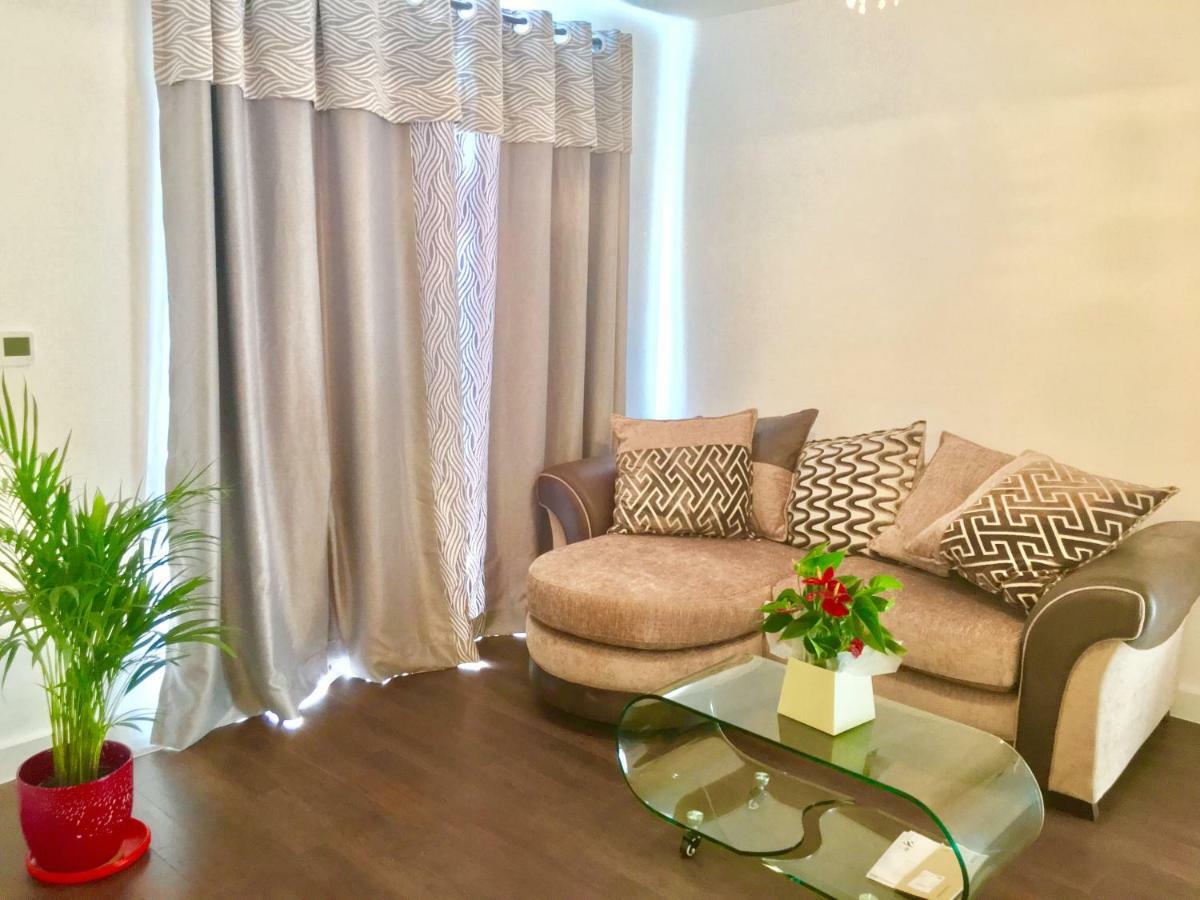 2-Bedrooms Modern Apartment Next To Velodrome, Lounge, Balcony, Parking, Abba Λονδίνο Εξωτερικό φωτογραφία