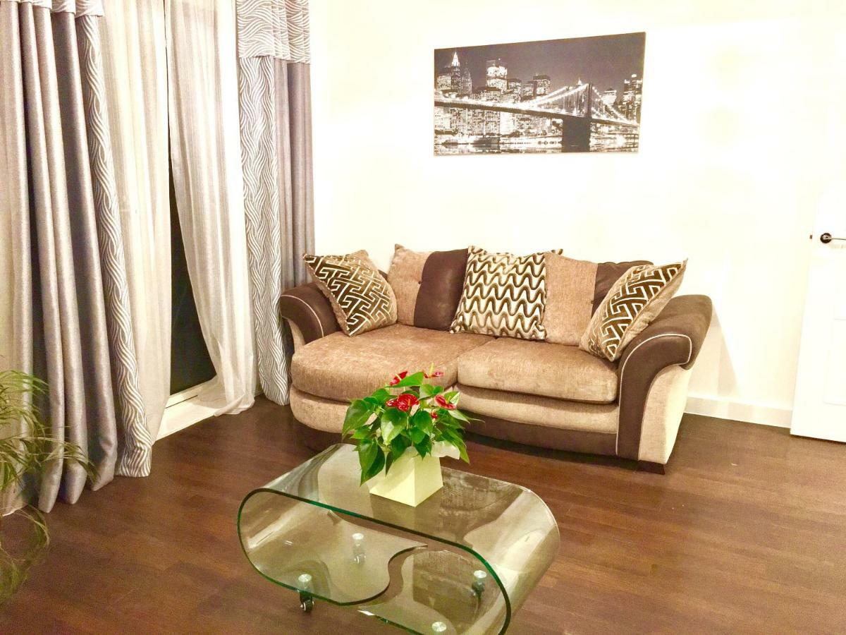 2-Bedrooms Modern Apartment Next To Velodrome, Lounge, Balcony, Parking, Abba Λονδίνο Εξωτερικό φωτογραφία